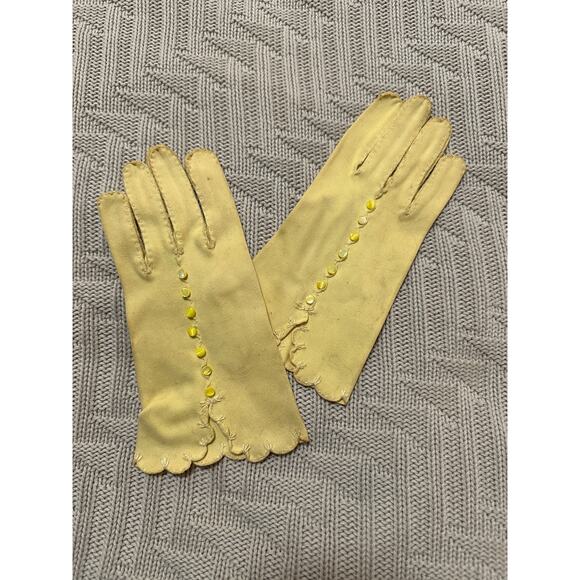 Vintage yellow cotton wrist length gloves size 7 - Picture 1 of 8